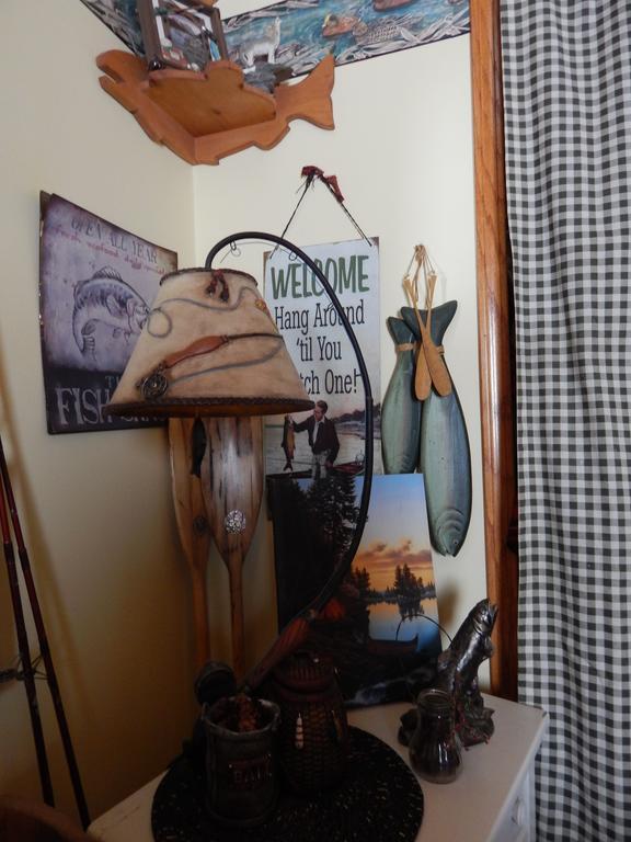 Idle Spurs Log Cabin Bed & Breakfast Black Diamond Екстериор снимка